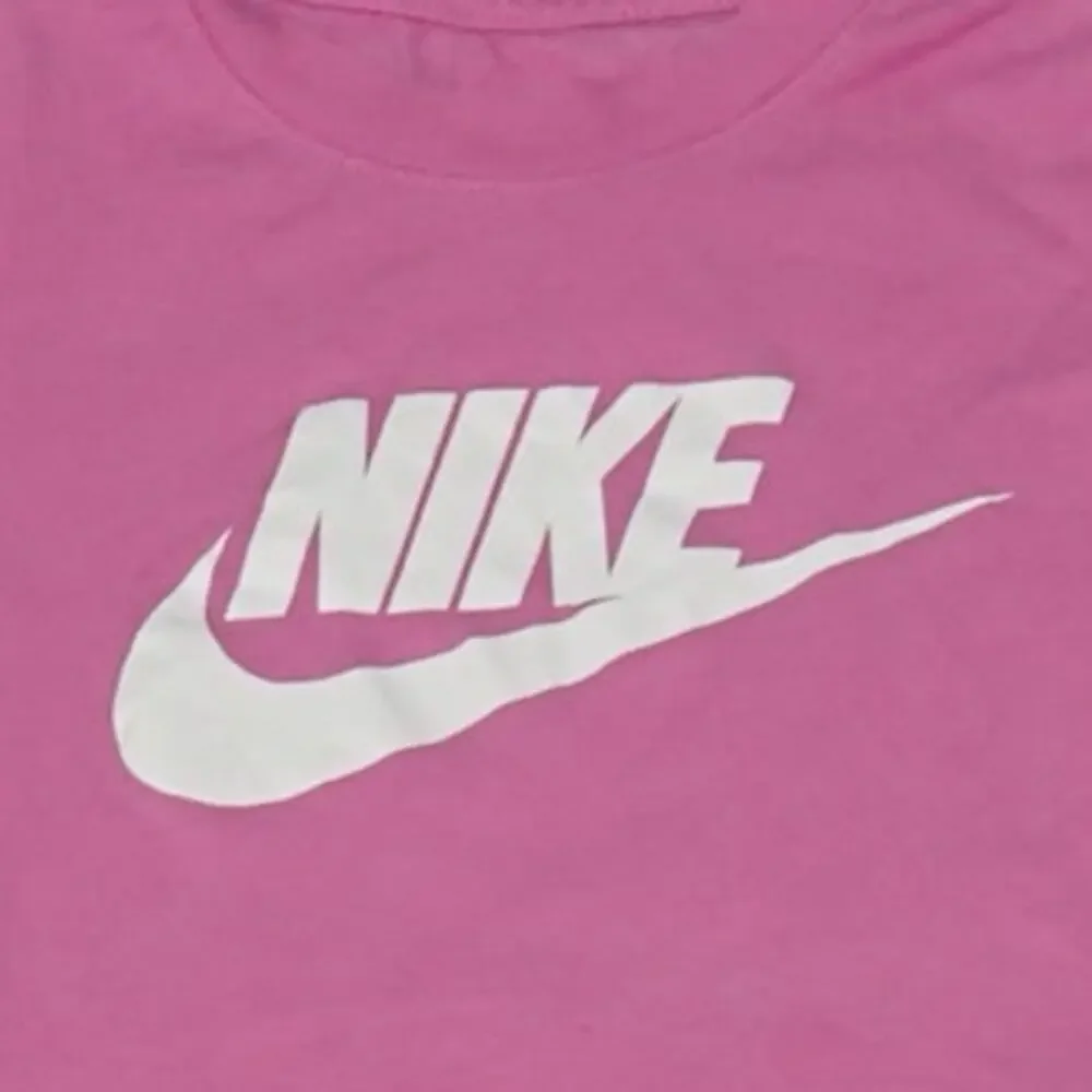 Nike Girls Pink Outfit - T-Shirt & Shorts Set - Size XS - Picture 5 of 5